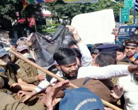 अमित शाह उत्तराखंड दौरा,  काले झंडे दिखाने की तैयारी में थे कांग्रेस कार्यकर्ता, पुलिस ने हिरासत में लिया