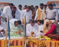 प्रयागराज संगम में प्रवाहित की गईं अजित पवार की अस्थियां, विमान दुर्घटना में हुई थी मौत