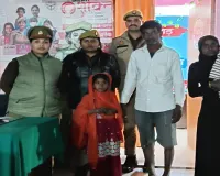 बाराबंकी : मिशन शक्ति टीम की फुर्ती से मिली खोई मासूम, परिजनों की आंखों से छलक पड़े खुशी के आंसू