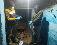 पीलीभीत: ढाई साल की भतीजी से दुष्कर्म कर फंदा लगाकर चाचा ने दी जान...पुलिस कार्रवाई में जुटी