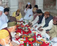 बरेली : रमजान के पहले दिन बिखरी रौनक, खिल उठे रोजेदारों के चेहरे