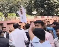 कानपुर में भाजयुमो का प्रदर्शन, फूंका राहुल गांधी का पुतला, कांग्रेस को कहा देश विरोधी 