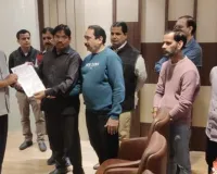 Bareilly : 35 साल पुरानी दुकानें तोड़ने के नोटिस से व्यापारियों में गुस्सा