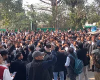 अधिवक्ता हत्याकांड: सिविल लाइंस इंस्पेक्टर को निलंबित करने की मांग पर अड़े वकील