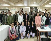 विश्व कैंसर दिवस: कैंसर के जोखिम को कम कर सही उपचार की दी जानकारी