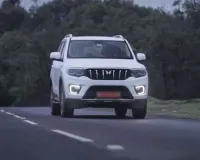 Uttrakhand: काठगोदाम में तेज रफ्तार स्कॉर्पियो का कहर, दो को मारी टक्कर, सीसीटीवी में हादसा कैद