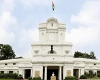 Delhi bomb threat: लाल किला-दिल्ली असेंबली व सचिवालय समेत दो स्कूलों को बम से उड़ाने की धमकी, जांच में निकलीं फर्जी