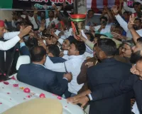 कानपुर : शंकराचार्य विवाद पर बोले अखिलेश यादव, डिप्टी सीएम को छोड़ देनी चाहिए कुर्सी