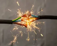 Moradabad:  छत पर खेल रही 7 साल की बच्ची करंट से झुलसी, हालत गंभीर