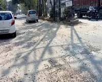 Moradabad: महाशिवरात्रि पर टूटी सड़क पर हिचकोले खाएंगे कांवड़िये