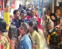 महाशिवरात्रि: शिवालयों में गूंजे बम-बम भोले के जायकारे, नाथ मंदिरों में जलाभिषेक को उमड़ा आस्था का सैलाब