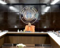 मुख्यमंत्री योगी ने की बाढ़ प्रबंधन की हाई-लेवल समीक्षा, तटबंध-ड्रेन मरम्मत और रियल-टाइम मॉनिटरिंग पर सख्त निर्देश