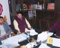 Ayodhya News: राजस्व वसूली में फिसड्डी निरीक्षकों से स्पष्टीकरण, दो कर्मी हटाए