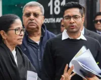 SIR मुद्दे पर CM ममता बनर्जी खुद हुईं पेश, रखीं अपनी दलीलें, सुप्रीम कोर्ट ने EC को जारी किया नोटिस