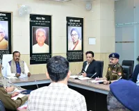 बजट सत्र से पहले उप मुख्यमंत्री केशव प्रसाद ने की कानून-व्यवस्था की समीक्षा, कहा- कानून-व्यवस्था बनाए रखना प्राथमिकता