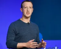 चार फरवरी : फेसबुक की आमद, जुकरबर्ग ने बदला सोशल मीडिया का अंदाज 