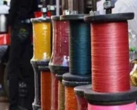 यूपी में 'मौत की डोर' पर सख्ती: चाइनीज मांझे के खिलाफ पुलिस का बड़ा अभियान, 117 गोदाम-11,899 दुकानों पर छापे, 13 गिरफ्तार