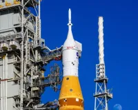 नासा का चंद्र मिशन फिर टला: आर्टेमिस II रॉकेट में हीलियम सिस्टम खराब, अप्रैल तक उड़ान स्थगित...फिर लौटेगा हैंगर में