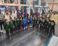 Bareilly: अमृत विचार कार्यालय पर बच्चों ने देखा अखबार का संसार, जाना प्रिंटिंग का पूरा प्रोसेस 