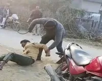 UP: दुकान से घसीट कर पिटाई और छीनी नकदी, वीडियो वायरल होने से मचा हड़कंप 