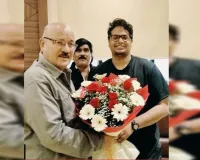 Bareilly : अभिनेता अरुण बख्शी दोस्त से मिलने पहुंचे नगर निगम