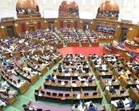  यूपी बजट सत्र से पहले समीक्षा...दिव्यांगजन और पिछड़ा वर्ग का सशक्तीकरण सर्वोच्च प्राथमिकता