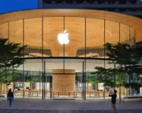 IPhone : एप्पल भारत में खोलेगी अपना छठा स्टोर , 26 फरवरी को बोरीवली में होगा उद्घाटन 