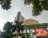  Stock Market Today : IT कंपनियों के दबाव में लुढ़के शेयर बाजार, गिरावट के साथ खुले सेंसेक्स-निफ्टी