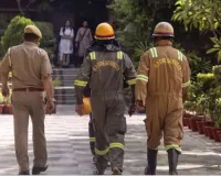  दिल्ली के तीन स्कूल को बम की धमकी, ईमेल मिलने पर तलाशी कर विद्यार्थियों को निकाला सुरक्षित बाहर  