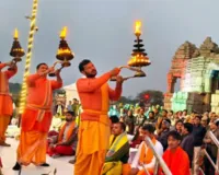  'महोबा सूर्य महोत्सव' का भव्य शुभारंभ: बुंदेलखंड की वीरता और वैभव का उत्सव, सूर्य के सात रंगों से आलोकित हुई वीर भूमि