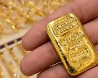   Gold Silver Price Crash सोना की चमक पड़ी फीकी, अंतरराष्ट्रीय बाजारों में मंदी के चलते आई बड़ी गिरावट