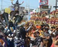 कानपुर मे महाशिवरात्रि पर उत्साह:  शिवालयों में जलाभिषेक, बारात में नाचे भक्त...लगे जयकारे