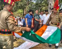 बाराबंकी : BSF कमांडेंट को नम आंखों से दी गई विदाई