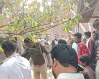 प्रेम कहानी का खौफनाक अंत : संदिग्ध हालात में पेड़ से लटके मिले प्रेमी युगल, शादी को तैयार नहीं थे परिजन