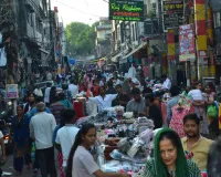 कानपुर : नगर आयुक्त का निर्देश बेअसर, नहीं हटा अतिक्रमण