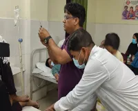 बाराबंकी : निकाह समारोह में खाना बना आफत, 30 लोग फूड प्वाइजनिंग का शिकार