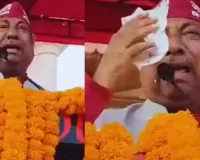 गोरखपुर रैली में भावुक हुए मंत्री संजय निषाद : मंच पर फूट-फूटकर रोए, कहा- छीना जा रहा हमारे लोगों का वोट 