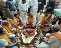 बाराबंकी : पारिजात, कोटवाधाम व महादेवा में जांच समिति के सभापति ने लिया व्यवस्थाओं का जायजा