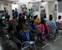 Moradabaad : सुबह-शाम की ठंडक और दिन की गर्मी से बिगड़ रही सेहत, अस्पतालों में बढ़े मरीज