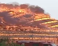 अयोध्या : श्री लक्ष्मी नारायण महायज्ञ के पंडाल में लगी भीषण आग, कोई जनहानि नहीं