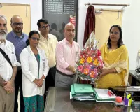 KGMU : कुलसचिव से मिला प्रोविंशियल फिजियोथेरेपिस्ट एसोसिएशन का प्रतिनिधि मंडल, पदोन्नति से जुड़ा है मामला