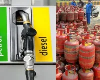 ईंधन की कमी नहीं...  मिडिल ईस्ट तनाव के बीच बोली सरकार- घबराहट में खरीदारी और अनावश्यक LPG बुकिंग से बचें उपभोक्ता