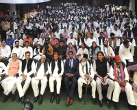 सपा कार्यालय पर होली-ईद मिलन सौहार्द समारोह, अखिलेश यादव की मौजूदगी में जश्न 