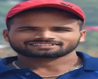 प्रतापगढ़ : ई रिक्शा चालक कृष्णा सरोज का आईपीएल में चयन, परिजनों ने जताई खुशी