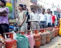 Moradabad: रसोई गैस व पेट्रोल डीजल की कालाबाजारी पर होगी सख्ती