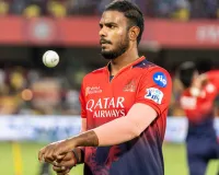 RCB में IPL 2026 में तेज गेंदबाज यश दयाल नहीं आएंगे खेलते... बोले  मो बोबाट- अनुबंध बरकरार