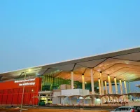 Noida International Airport:  7 करोड़ यात्रियों की भारी क्षमता, जबरदस्त कनेक्टिविटी और नया विकास रनवे, PM मोदी के नाम CM योगी का खास संदेश