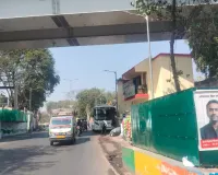 सार्वजनिक शौचालय बना डग्गामार बसों का स्टैंड, परिवहन आयुक्त कार्यालय के पास अवैध संचालन