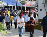 यूपी : लखनऊ और प्रयागराज के 27 केंद्रों पर चल रही यूपी पीसीएस की मुख्य परीक्षा, चप्पे-चप्पे पर पहरा 