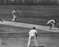 15 मार्च : क्रिकेट का पहला आधिकारिक मुकाबला शुरू 